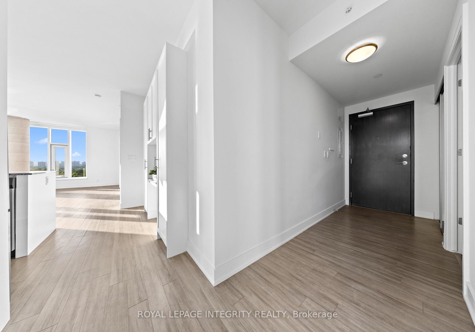 118-holmwood-avenue-ottawa-ontario-x12237881