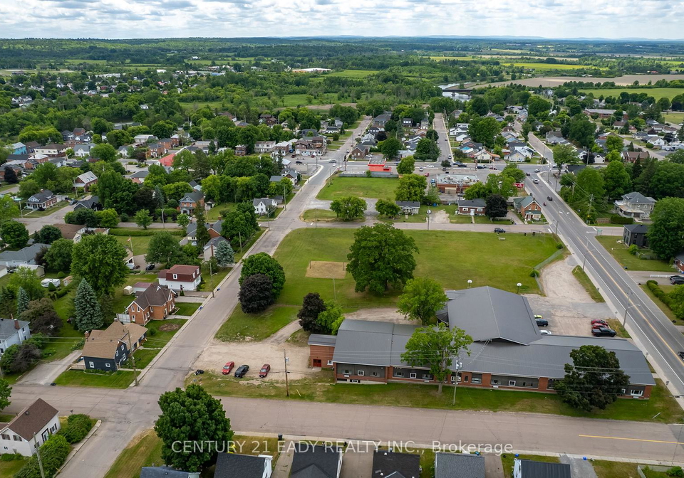 424-moore-street-renfrew-ontario-x12238169