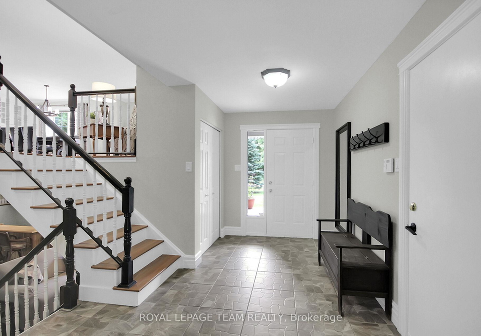 3317-wild-cherry-drive-ottawa-ontario-x12238179