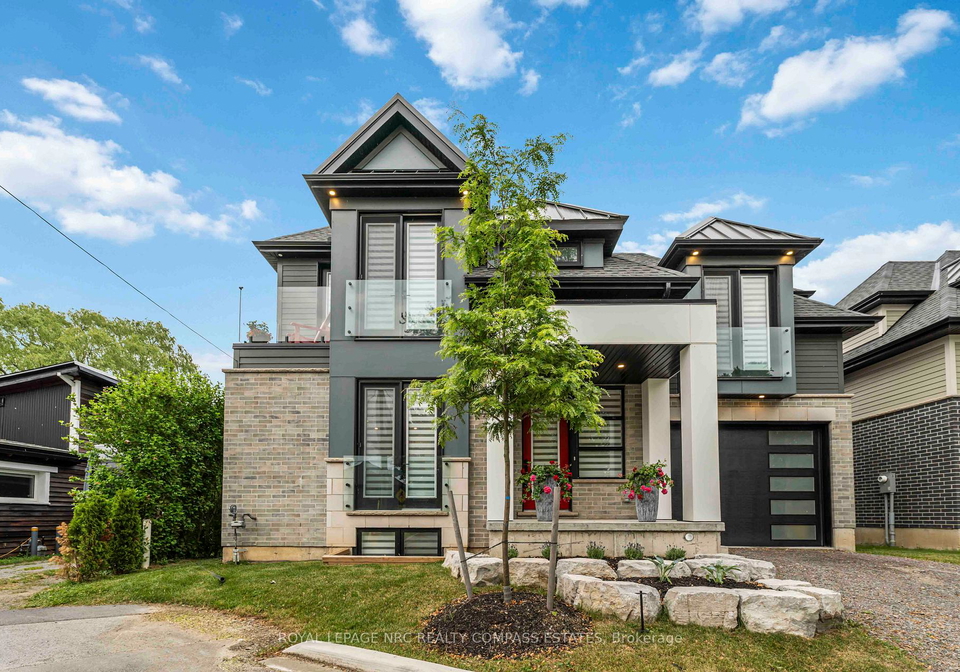 10-paxton-avenue-st-catharines-ontario-x12238252