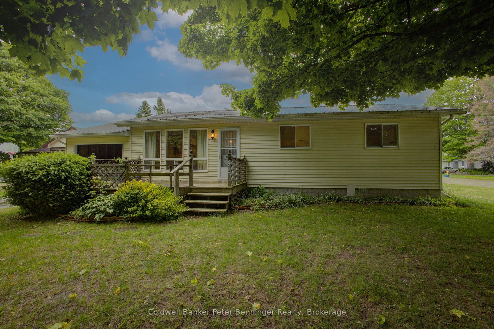 300-sauk-court-huron-kinloss-ontario-x12238264