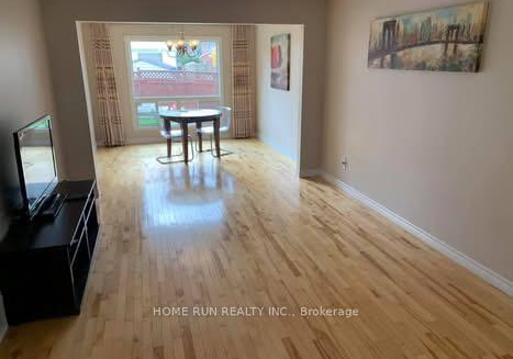 10-saddle-crescent-ottawa-ontario-x12238279
