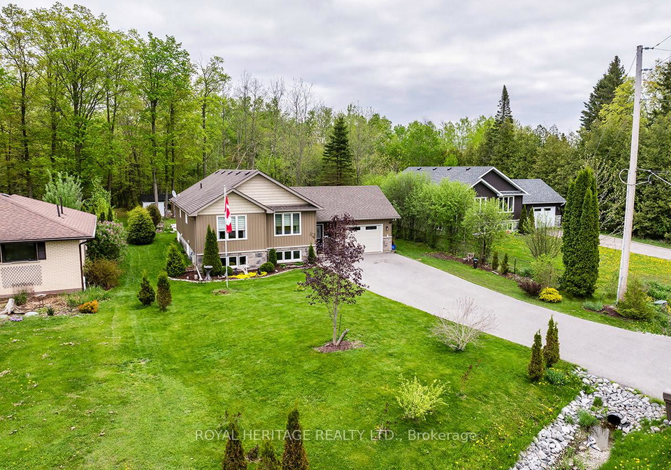 160-mcgill-drive-e-kawartha-lakes-ontario-x12238424