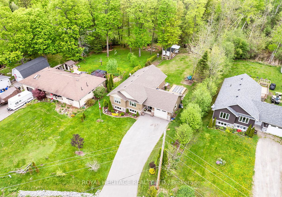 160-mcgill-drive-e-kawartha-lakes-ontario-x12238424