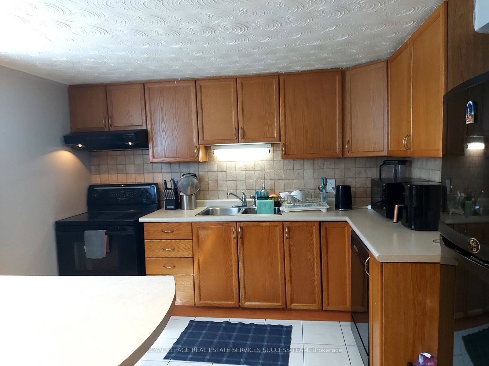 160-delmar-drive-e-hamilton-ontario-x12238617
