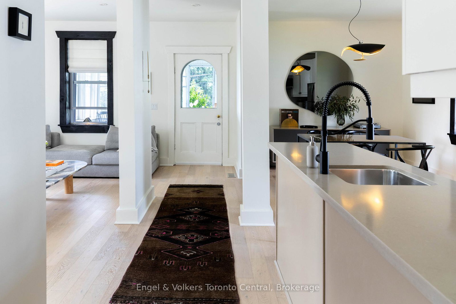 82-entrance-drive-bracebridge-ontario-x12238795