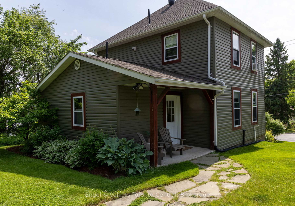 82-entrance-drive-bracebridge-ontario-x12238795