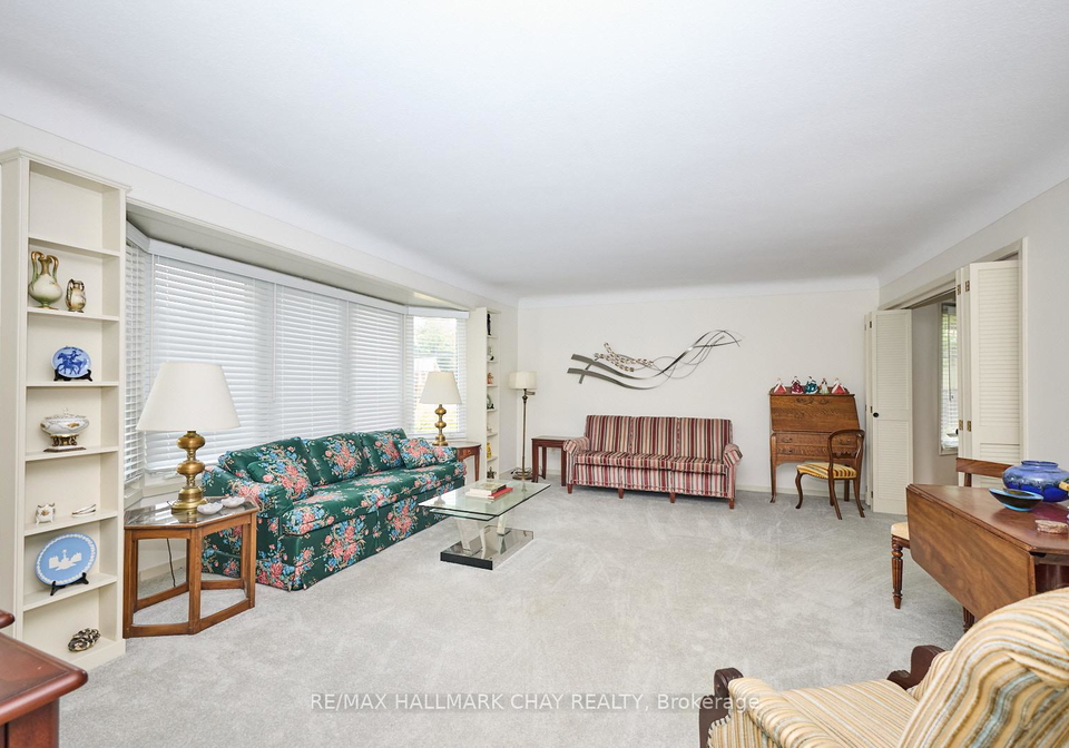6-glendale-drive-welland-ontario-x12238932