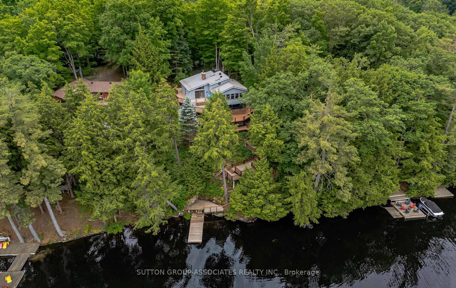 1105-butterfly-road-muskoka-lakes-ontario-x12239240