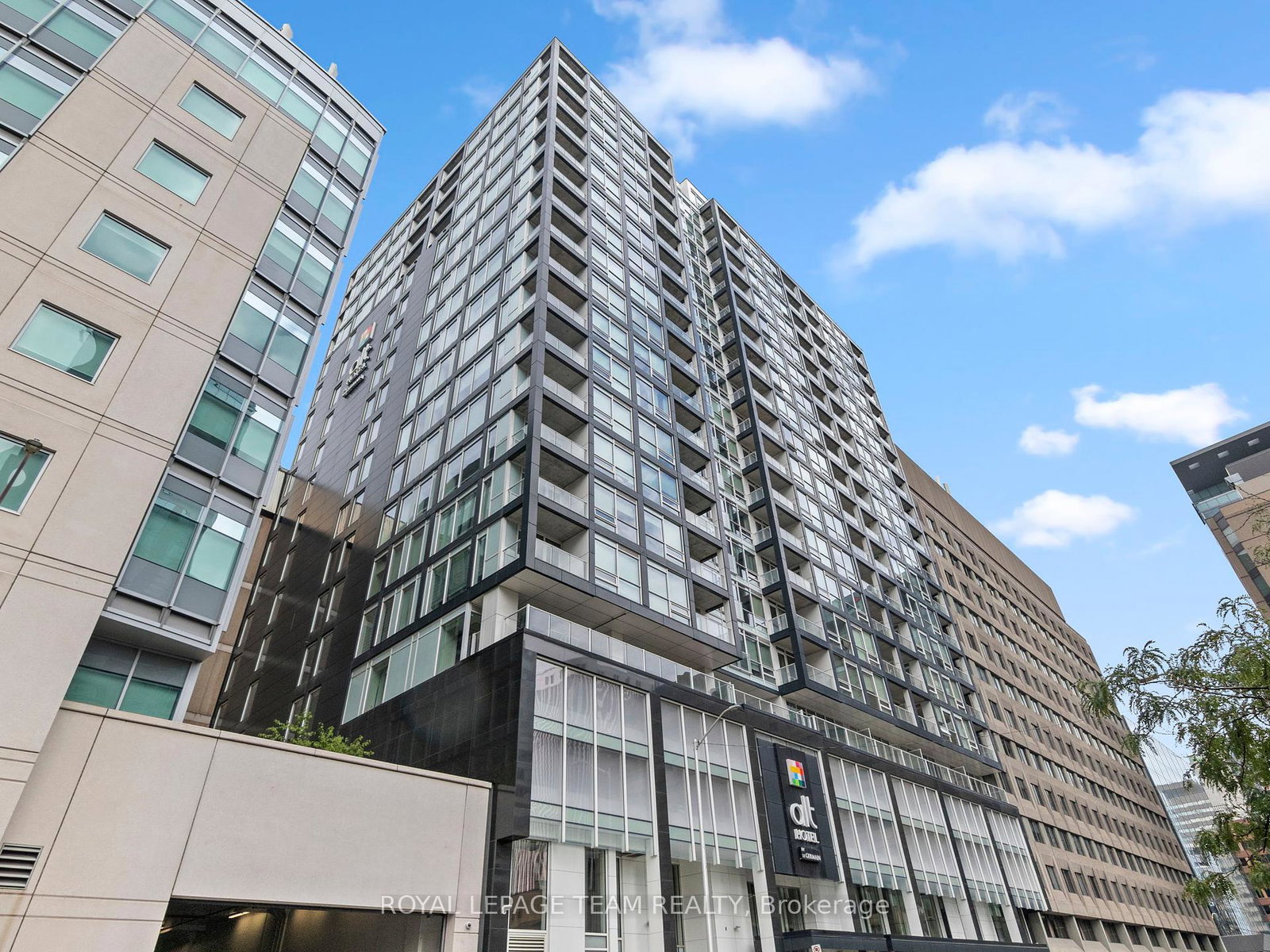 199-slater-street-ottawa-ontario-x12239253