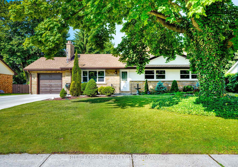 574-oakridge-drive-london-north-ontario-x12239263