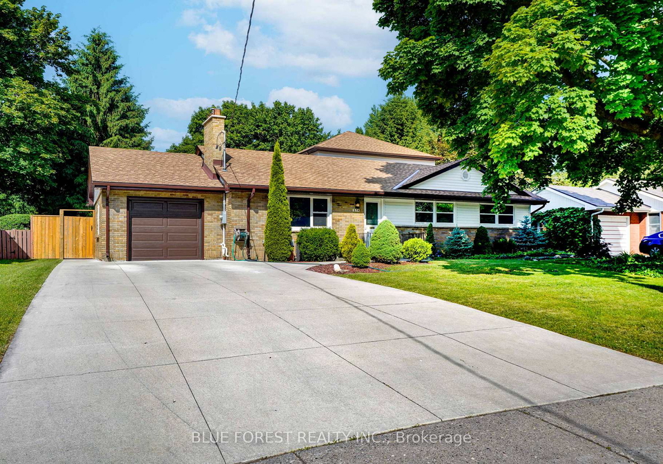 574-oakridge-drive-london-north-ontario-x12239263