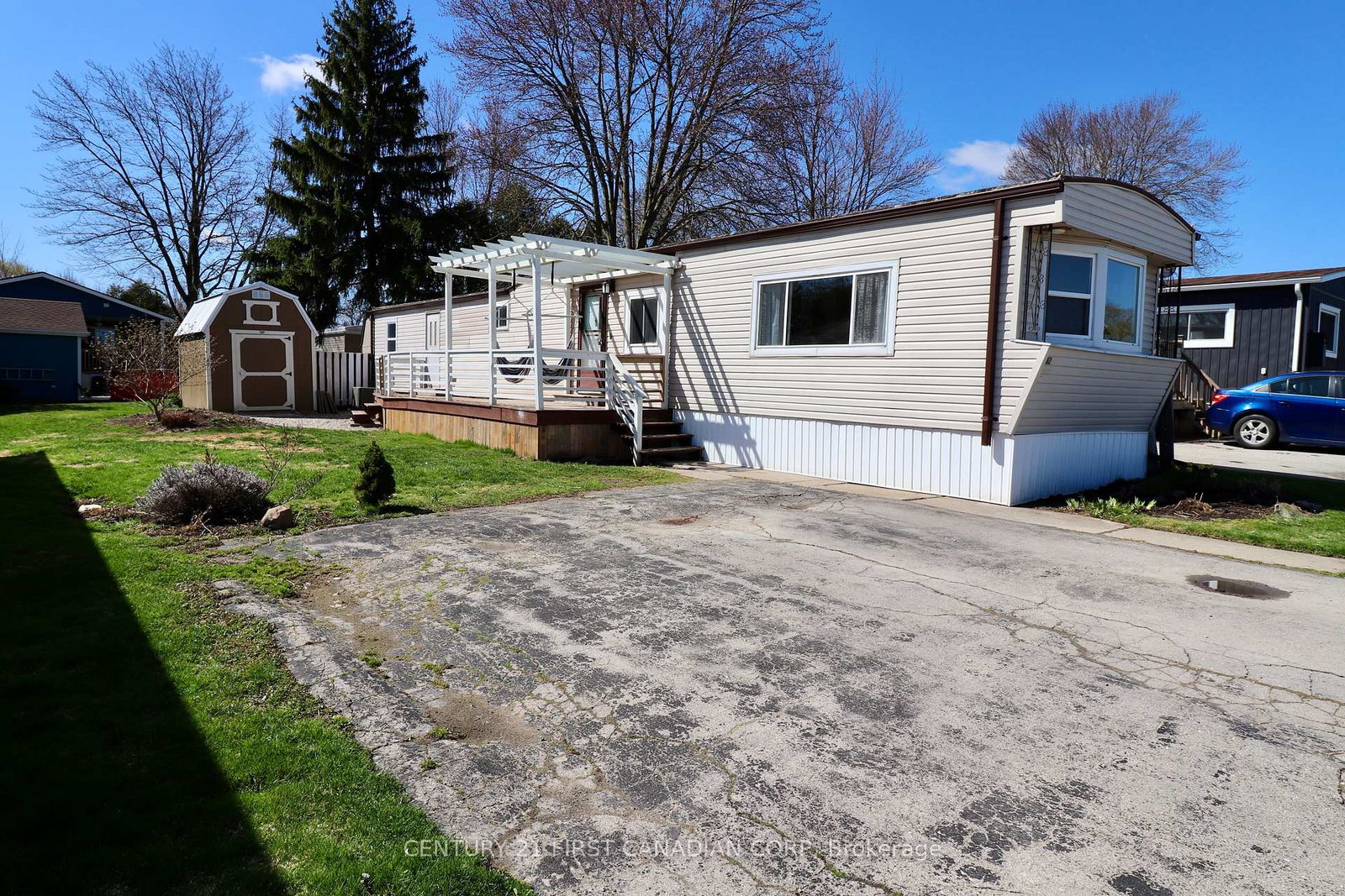 3100-dorchester-road-thames-centre-ontario-x12239279