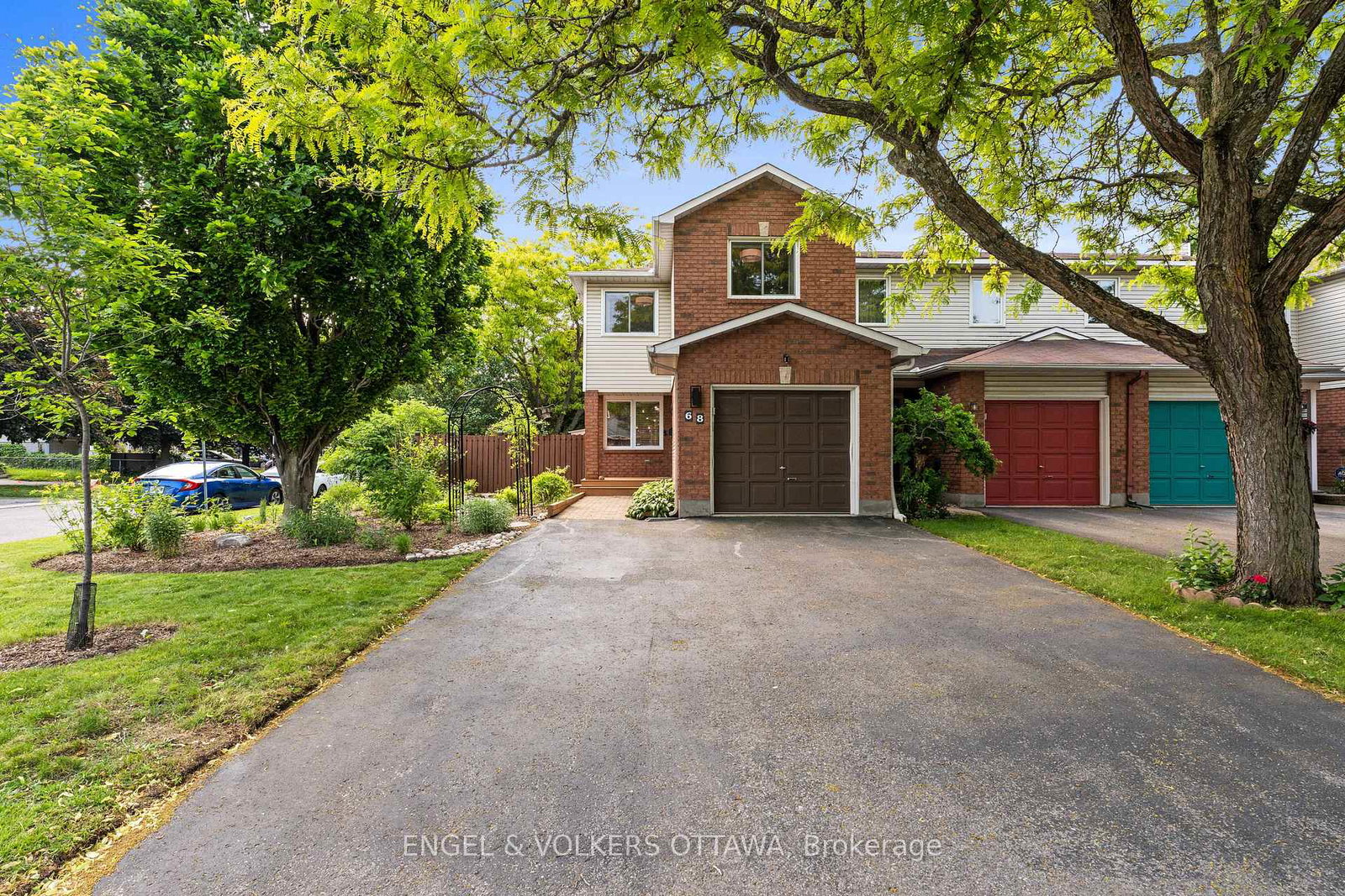 68-thornbury-crescent-ottawa-ontario-x12239364