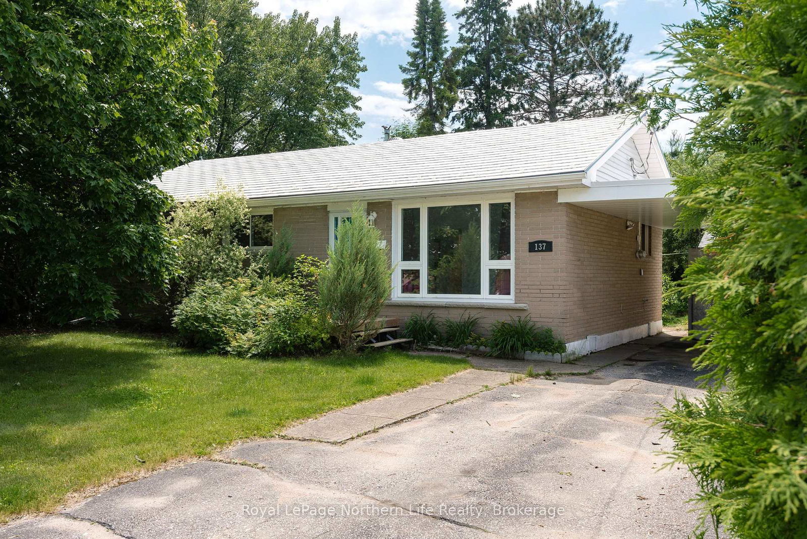 137-gladstone-avenue-north-bay-ontario-x12239429