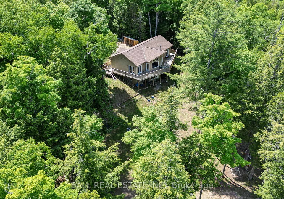 110-lillian-lane-tudor-and-cashel-ontario-x12239593