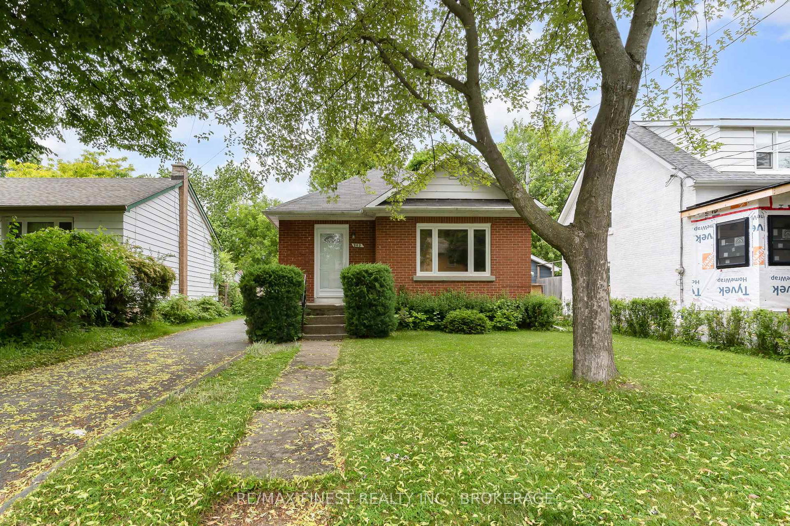 202-helen-street-kingston-ontario-x12239622