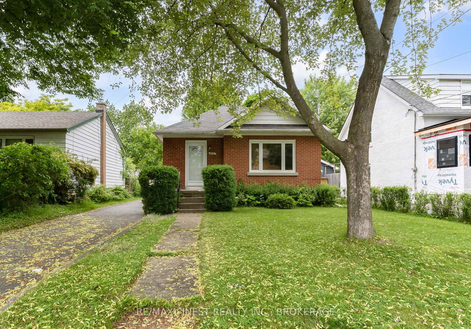 202-helen-street-kingston-ontario-x12239622