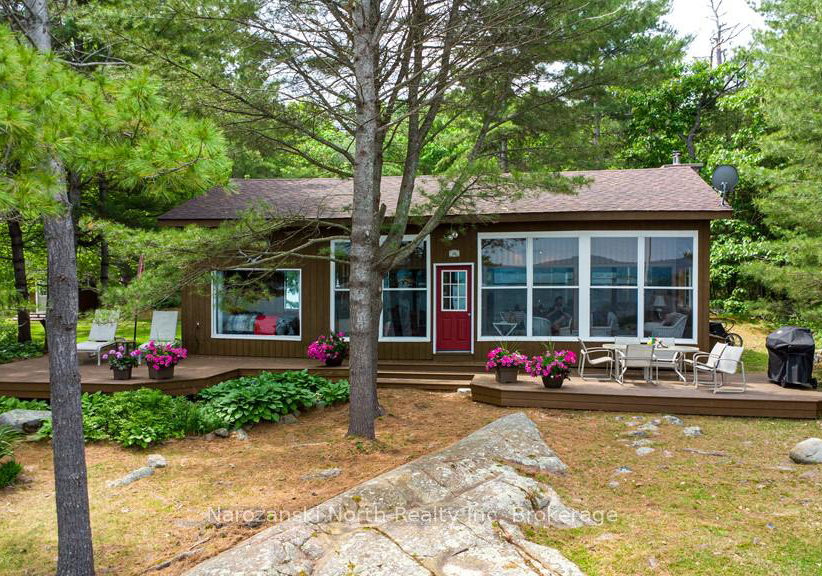 194-george-island-killarney-ontario-x12239669