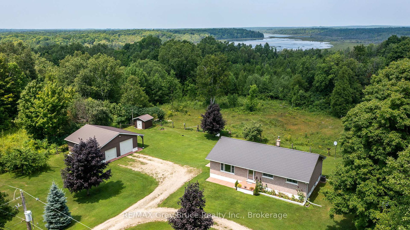 362511-lindenwood-road-georgian-bluffs-ontario-x12239880