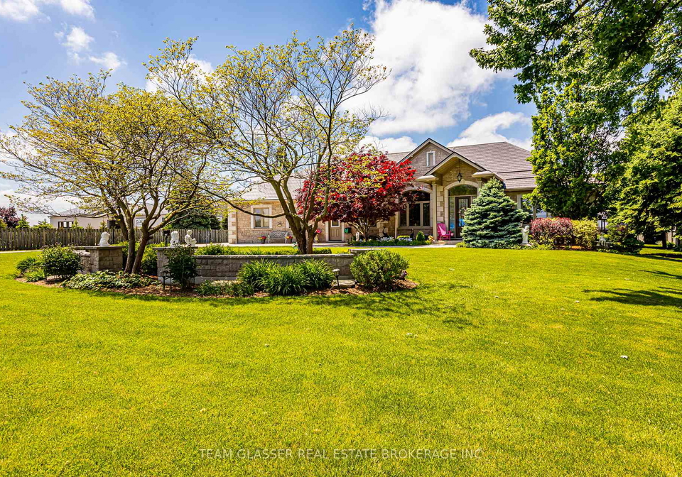 69375-victoria-drive-south-huron-ontario-x12239937