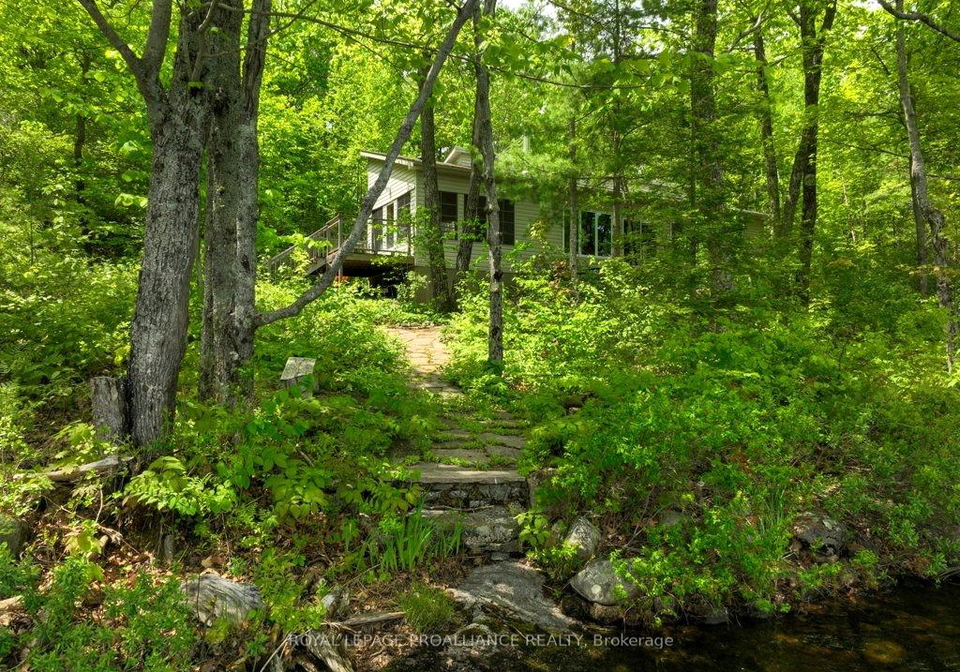 3465-hughes-landing-addington-highlands-ontario-x12239951