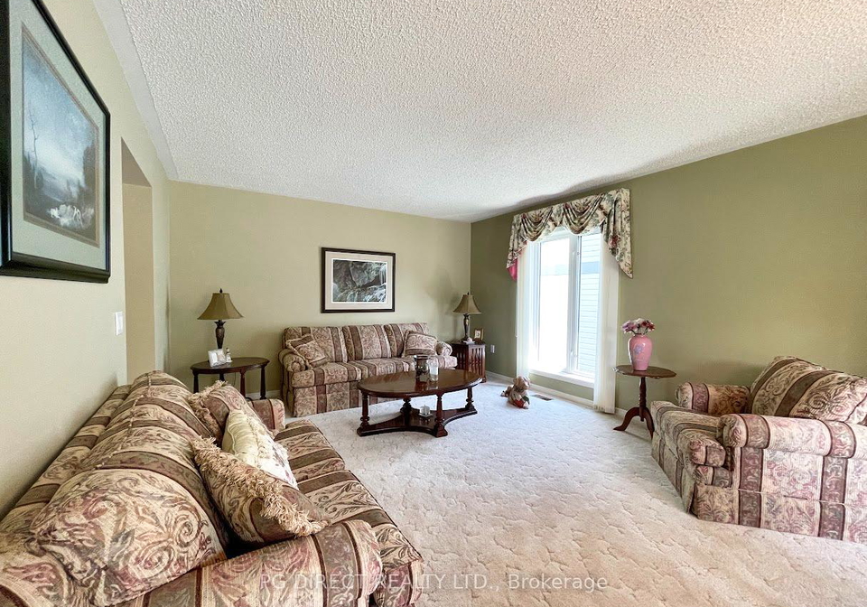 102-white-bark-way-centre-wellington-ontario-x12240102