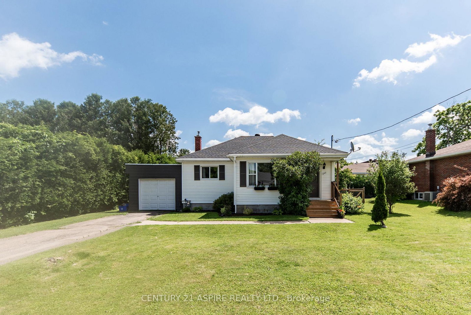 545-catherine-street-s-pembroke-ontario-x12240163