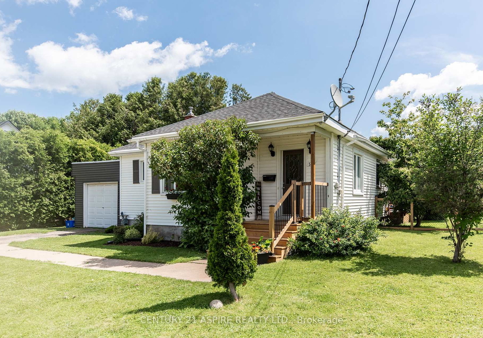 545-catherine-street-s-pembroke-ontario-x12240163