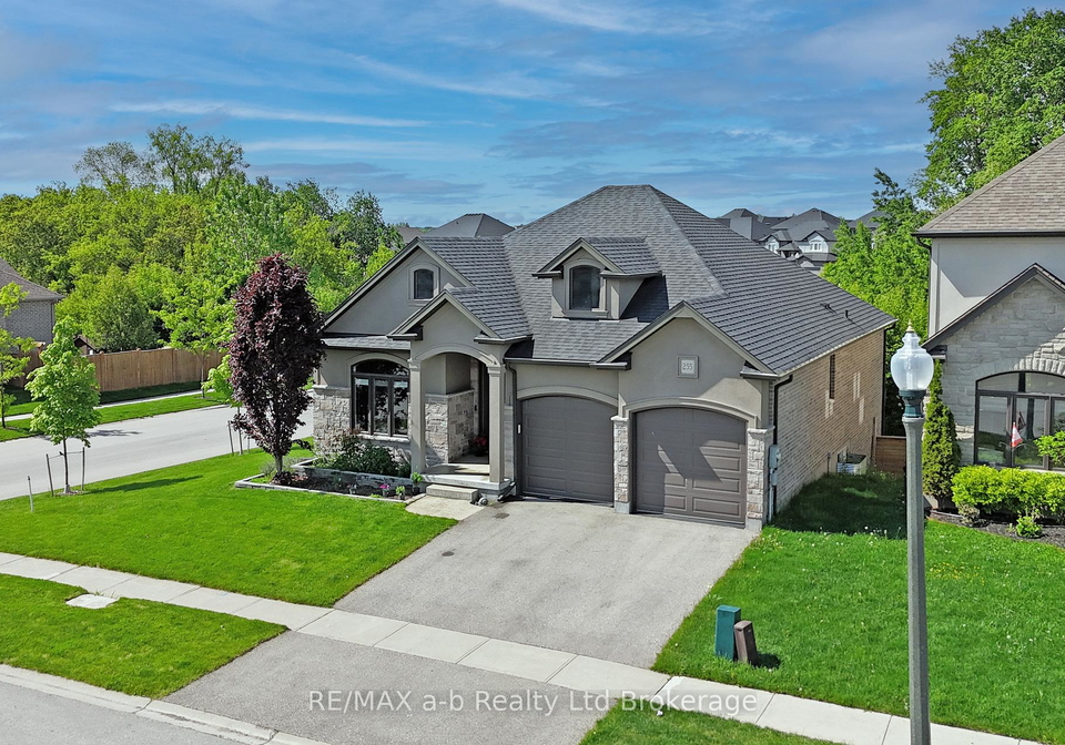 255-wedgewood-drive-woodstock-ontario-x12240177