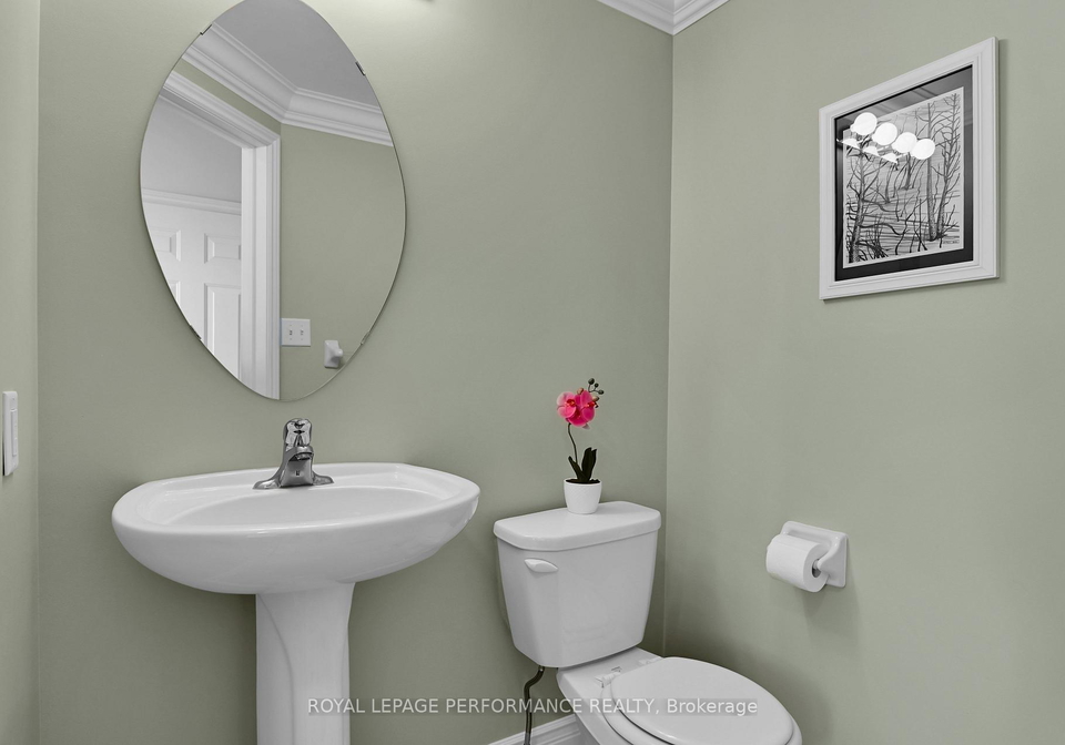 291-silbrass-private-ottawa-ontario-x12240193