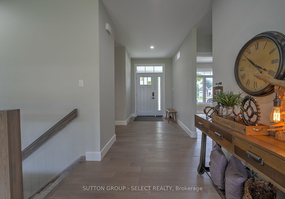 15-john-street-s-bluewater-ontario-x12240456