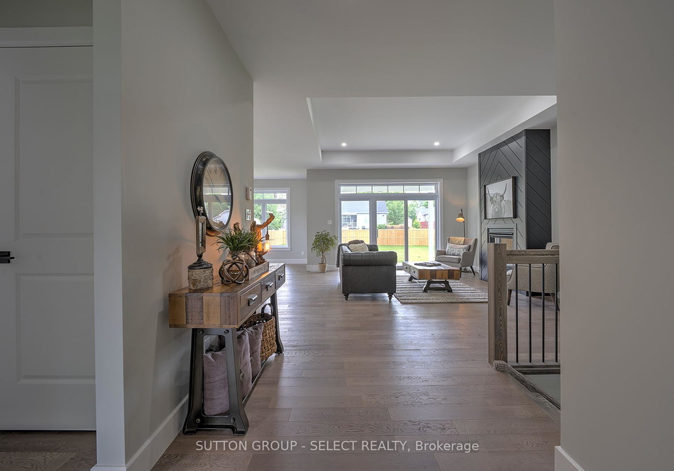 15-john-street-s-bluewater-ontario-x12240456