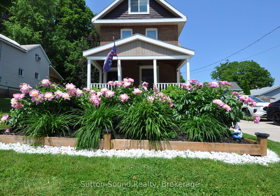 534-17th-street-w-owen-sound-ontario-x12240570