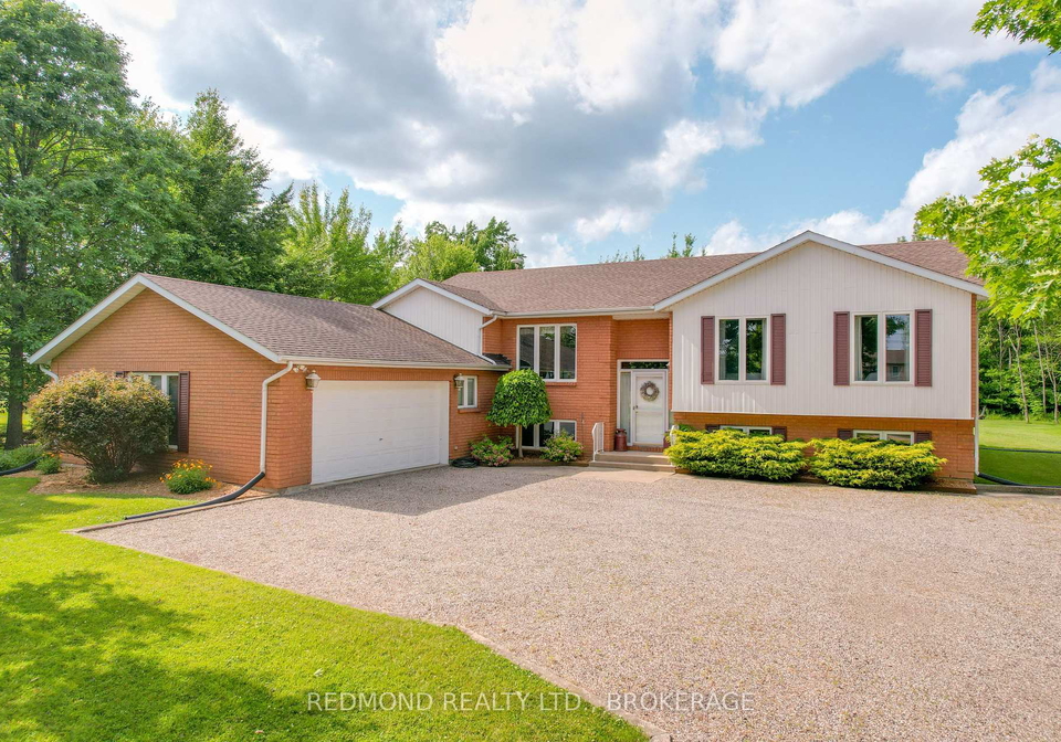 964-haig-road-front-of-leeds-seeleys-bay-ontario-x12240593