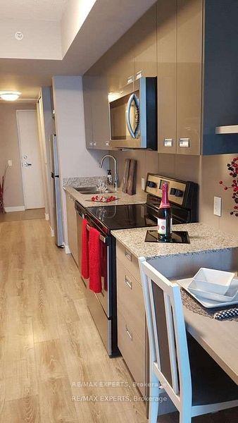250-albert-street-waterloo-ontario-x12240627