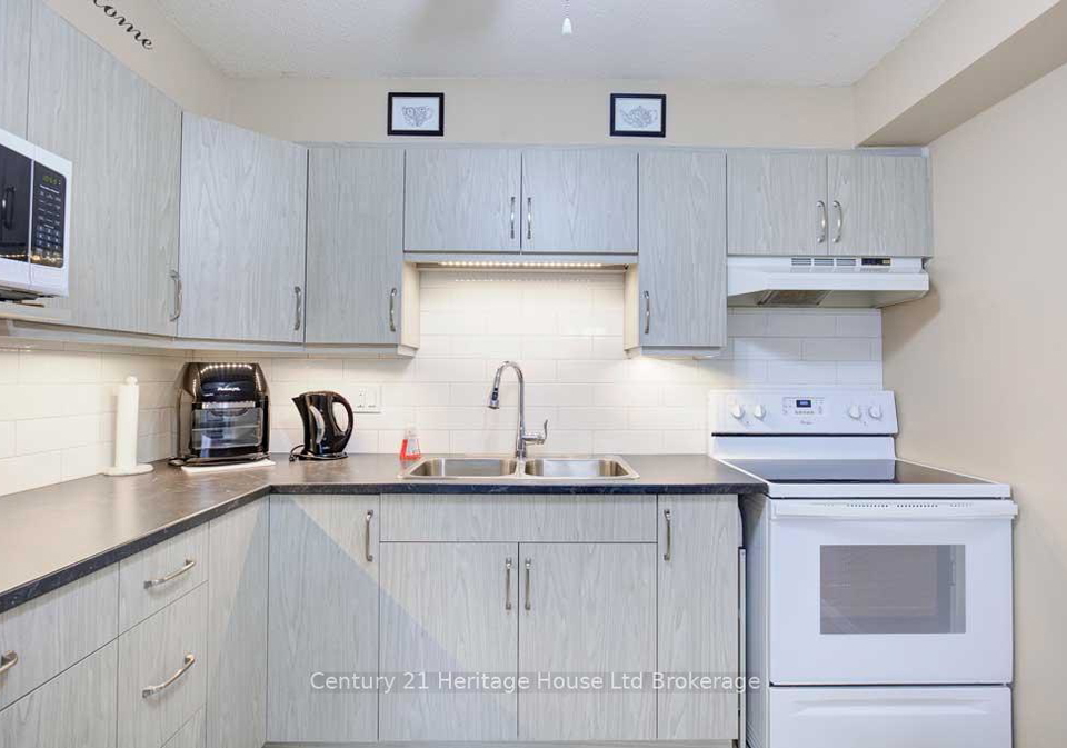 163-ferguson-drive-woodstock-ontario-x12240728