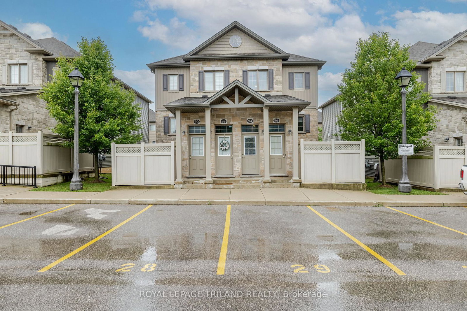 3200-singleton-avenue-london-south-ontario-x12240929