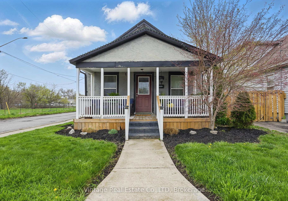 1-seneca-street-st-catharines-ontario-x12241365