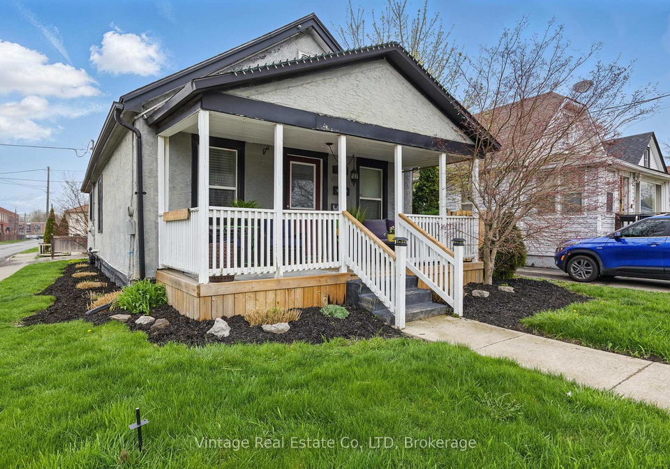 1-seneca-street-st-catharines-ontario-x12241365