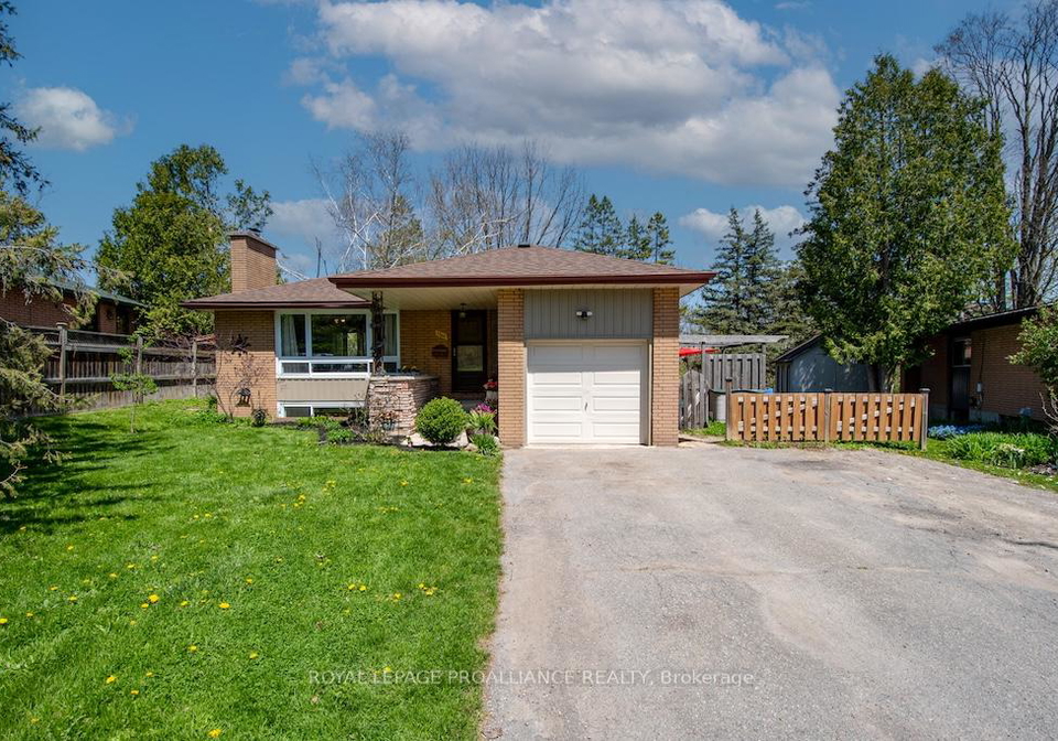 1060-glendale-drive-peterborough-north-ontario-x12241406