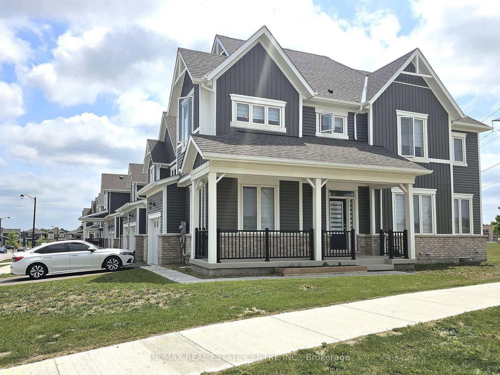 2-saxony-street-kitchener-ontario-x12241538