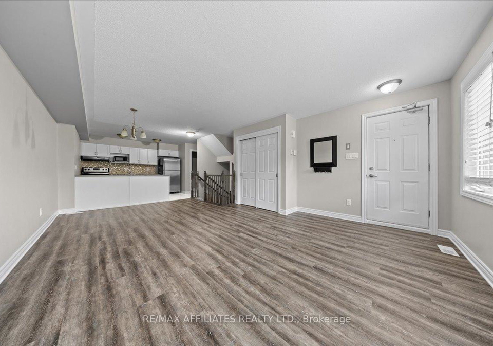 2titanium-private-ottawa-ontario-x12241680