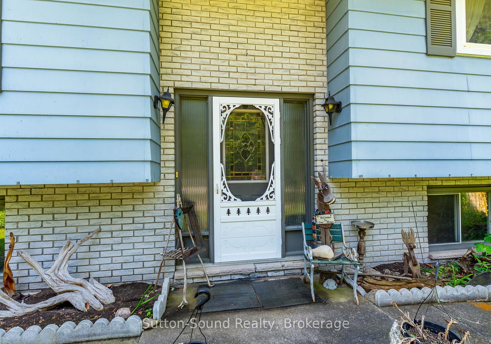 17-front-street-south-bruce-peninsula-ontario-x12241890