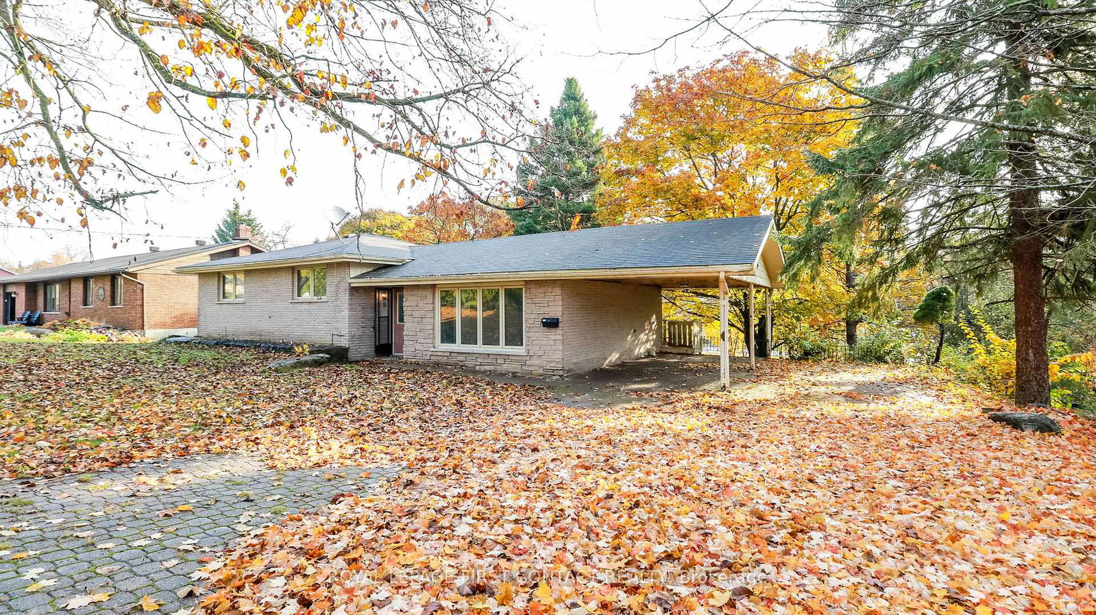 18-kennedy-drive-kawartha-lakes-ontario-x12241946