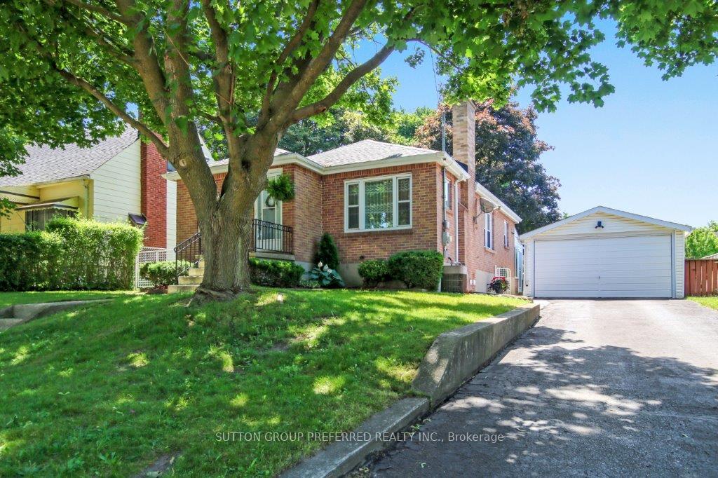 695-ecclestone-street-london-east-ontario-x12241969