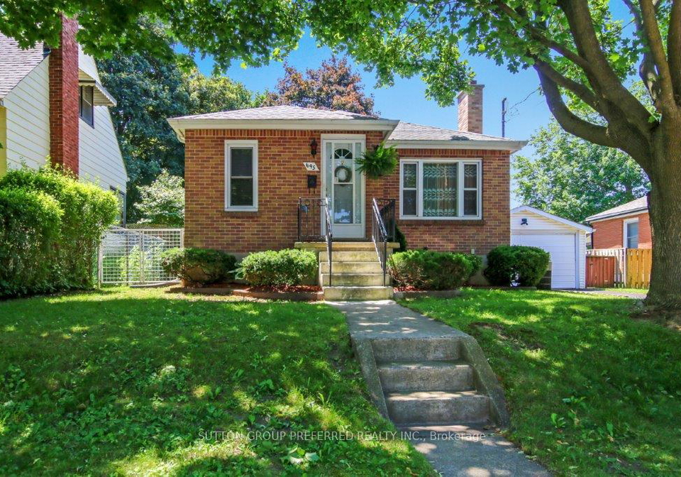 695-ecclestone-street-london-east-ontario-x12241969