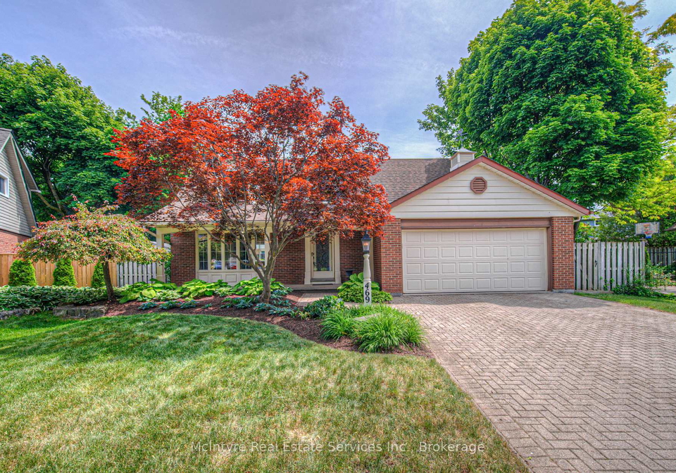 469-hunterswood-court-waterloo-ontario-x12242015