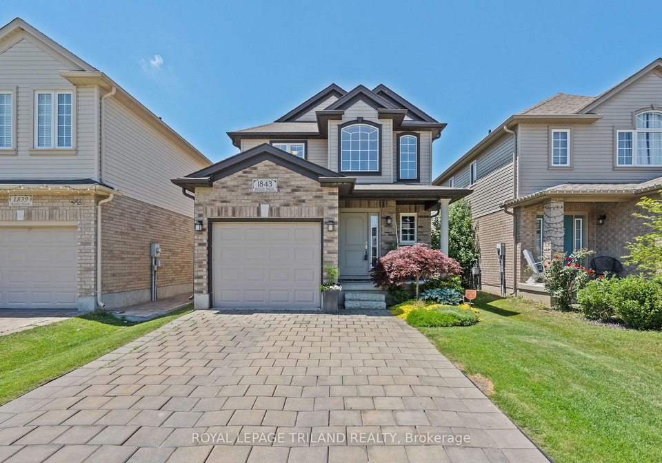 1843-reilly-walk-london-north-ontario-x12242122