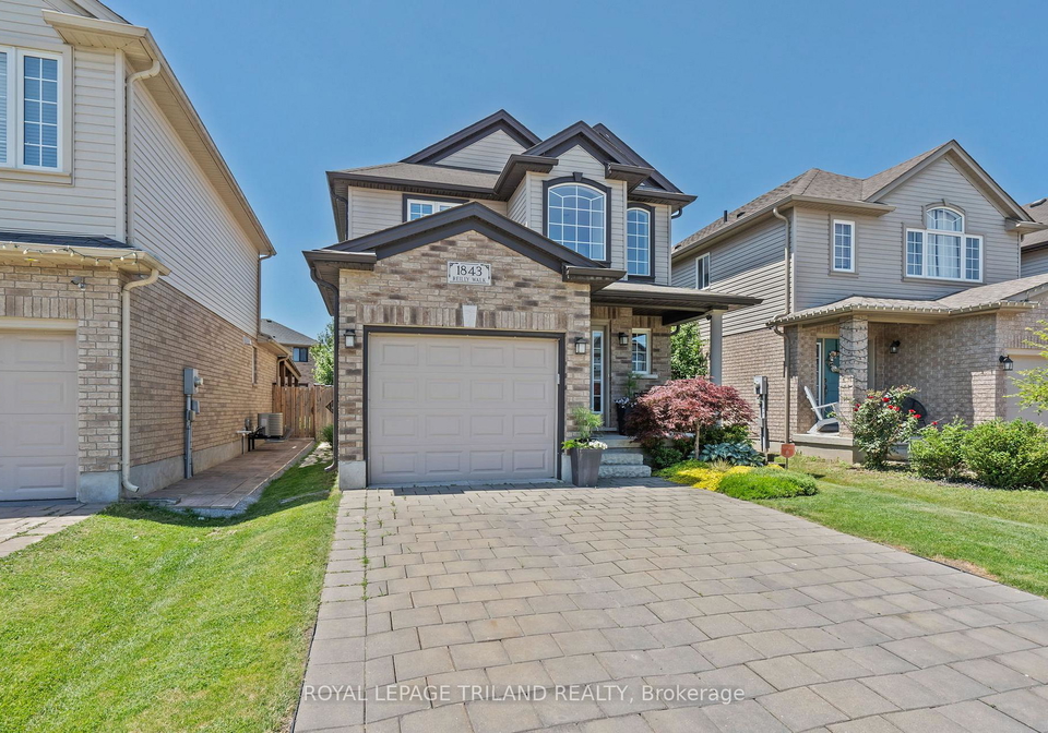 1843-reilly-walk-london-north-ontario-x12242122